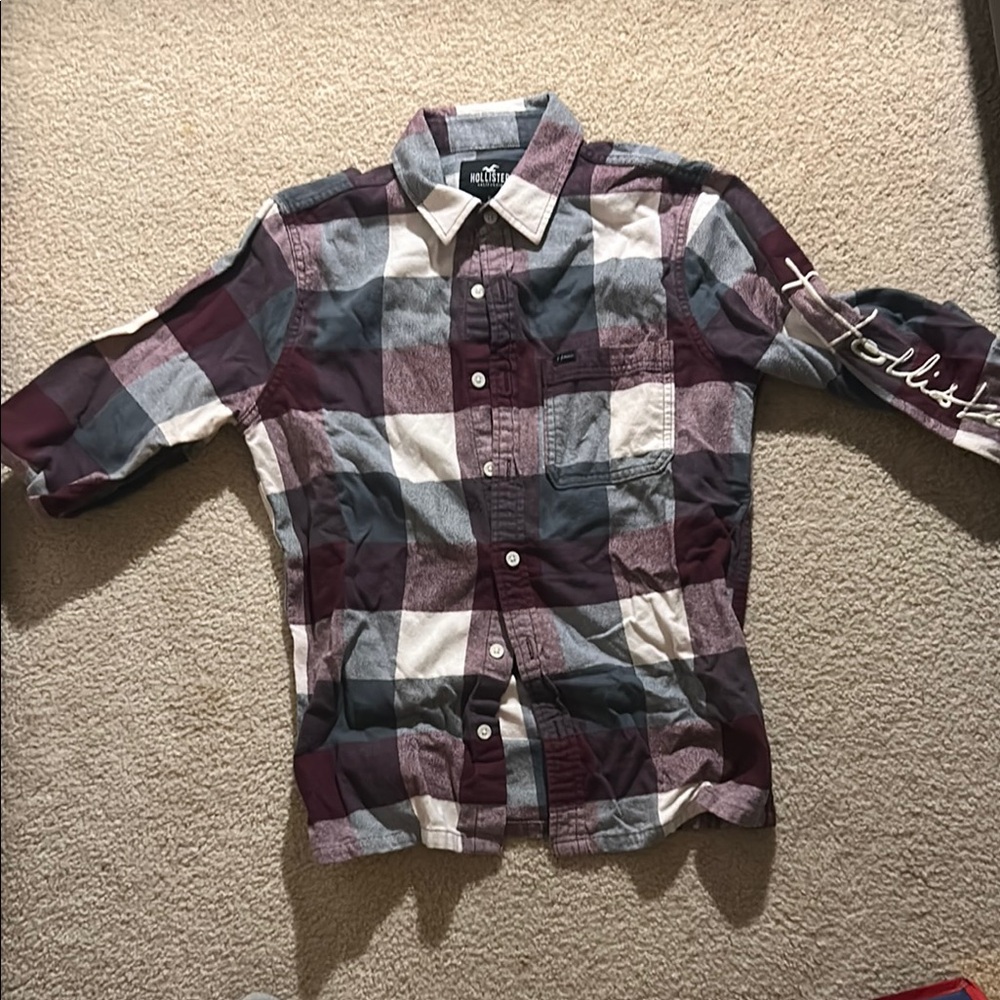 Hollister Red and Gray Casual Button Down Shirt